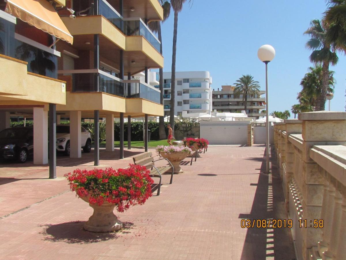 Apartamentos Alquihouse Vilafortuny Cambrils Eksteriør bilde